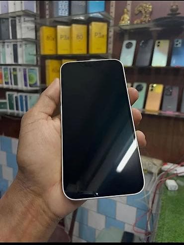 telfon gence: IPhone 13, Ağ, Face ID — 2