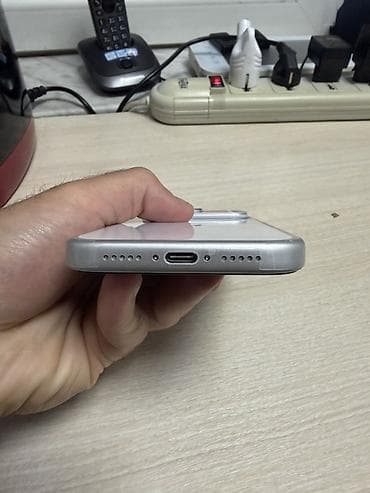 Elektronika: IPhone 17 Pro, 256 GB, Gümüşü, Zəmanət, Sənədlərlə — 4