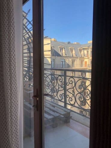 gunluk evler sumqayit: Xetai metrosu, Ağ şəhərdə Muza Baku restoranın arxasında Yeni tikili 7 — 7