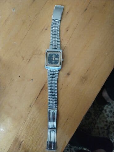 İşlənmiş, Qol saatı, Orient, rəng - Qara