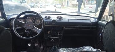Tavalar: VAZ (LADA) 2106: 1.6 l | Sedan — 3