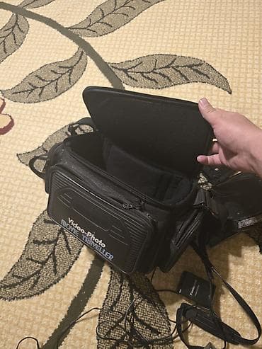 sumqa: Retro videokamera dəsti – kasetli (VHS-C) panasonic markasina aid — 3