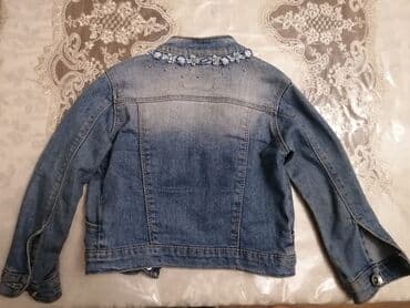 женские джинсовые комбинезоны: 2-3 yaş Qız üçün cins kurtka. Yaxşı vəziyyətdə, az geyinilib — 2