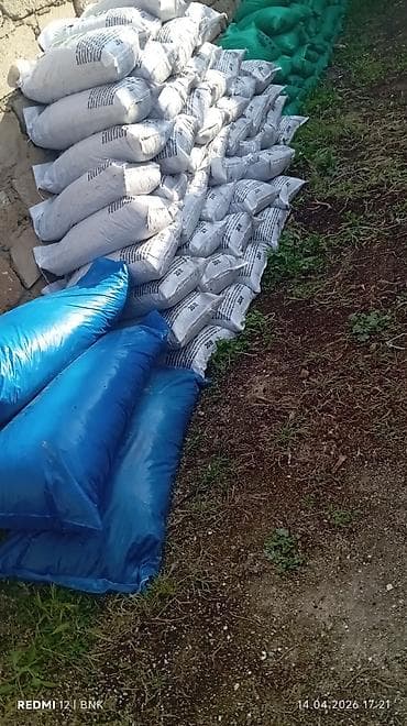 Məhsul: 100% orqanik bitki torpaq qarışıqları və doldurulmuş