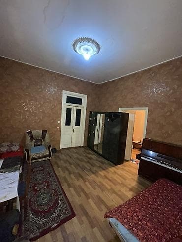 Дома: Salam 28may m/s nın yaxınlığı işləyən oğlan otaq yoldaşı axtarılır — 1