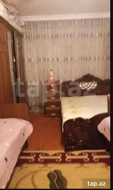 ipoteka evlər: Mingəçevirdə ev satılıy ev 2-ci məıtəbədə 2-nin-3 düzəlməsidi. bütün — 2