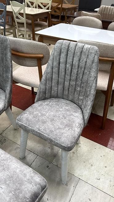 Yemək otağı üçün yumşaq oturacaqlı kürsü - Model: müasir dizaynlı
