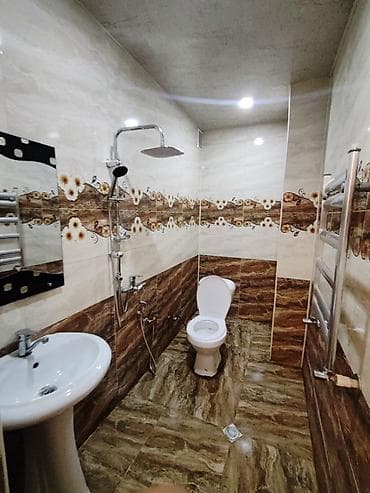 aileye kiraye evler: Ailəyə kirayə verilir. Komendant pulu daxil — 4