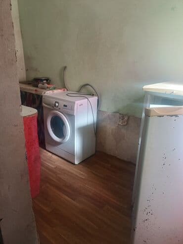 mingəçevir kirayə ev: Tecılı kirayə verilir.esyalidir,internetisuyu,işığı,qazı var.bine — 10