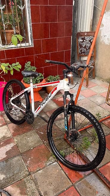 Şəhər/dağ tipli velosiped – HUBU M138 - Çərçivə: Alüminium ərintisi