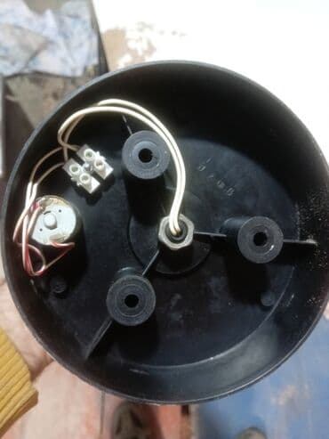 teker soken aparat: Portativ fırlanan siqnal işığı – narıncı rəngli mayak - Korpus — 2