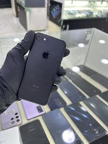 aux iphone: IPhone 7, 32 GB, Qara, Barmaq izi — 1
