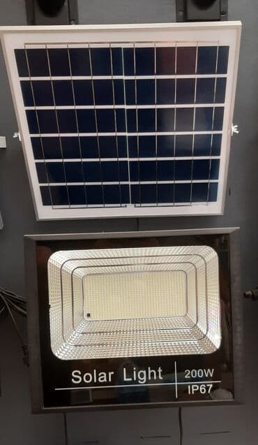 lovhə: Günəş enerjili LED proyektor lampalar Məhsulun xüsusiyyətləri: - Güc — 3