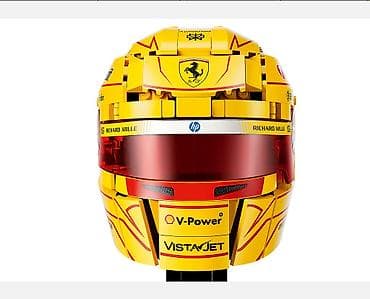 oyuncaq at: Scuderia Ferrari HP Lewis Hamilton Helmet – LEGO - Rəsmi LEGO — 6