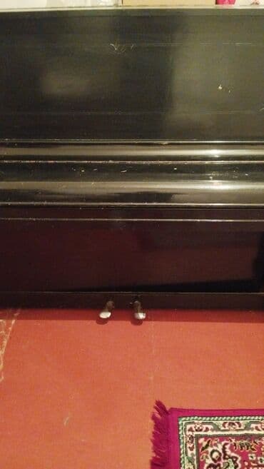 pianinolar: Ukrayna modeli fortepiano. Köklənməyə ehtiyacı var. Qiymət razılaşma — 5