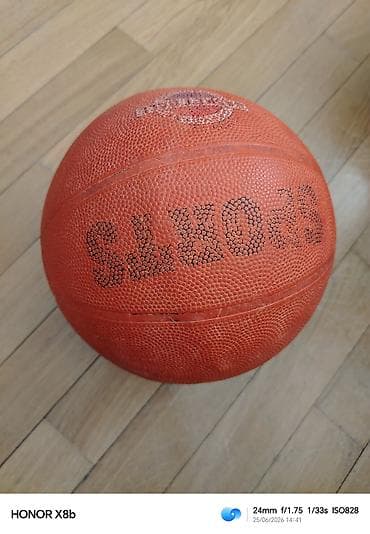 bas gitara: Basketbol topu satilir 40manata almisam 15 manata satilir — 1