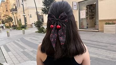 topdan aksesuar satışı: Saç Aksesuarları Ədədlə satılır, çox aldıqda endirim edilir🌸 Şirin — 1