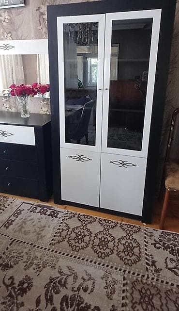 Mebel: İki hissəli qonaq otağı mebel dəsti - Rəng: qara-ağ kontrast - Vitrin — 1