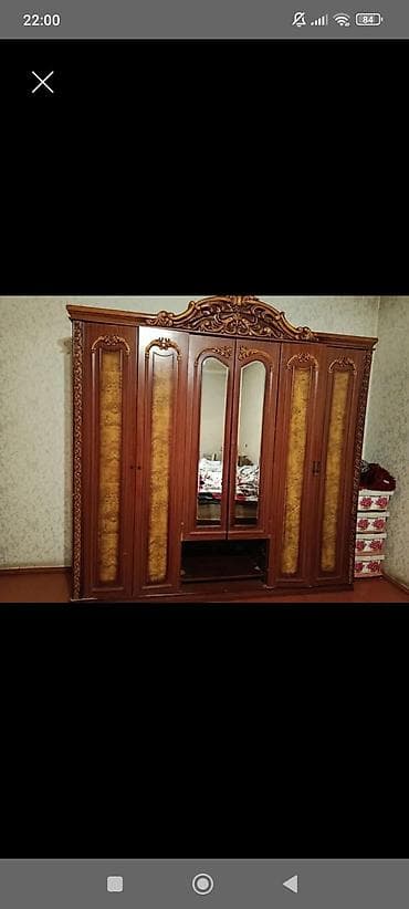 Klassik üslubda yataq otağı mebel dəsti, 2 si birlikde 150 azn, real