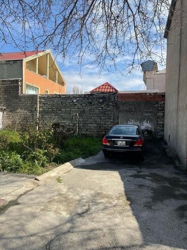 keşlə ev: Keşlə qəs. 5 otaqlı, 156 kv. m, Kredit yoxdur, Orta təmir — 5