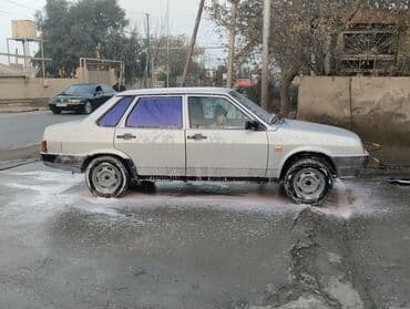 korobkalar vaz: Model: VAZ 21099 (Lada Samara), 4 idyal masin isdyener narhat ede — 3