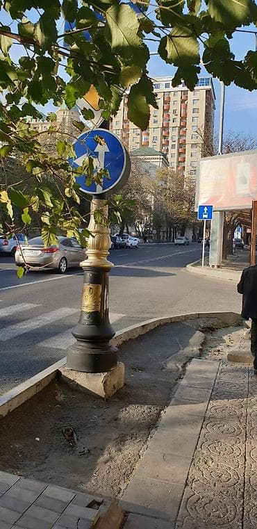 Гаражи: Icareya verilir ofis,kurslar,travel,dukan va diqar islarcun hariyir — 3