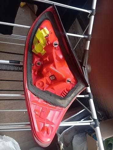 arxa qazan: Toyota 2009 il, Orijinal, İşlənmiş — 2