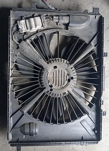 Автозапчасти: Mersedes benz E220 üçün radiator doyuducu ventilyator — 2