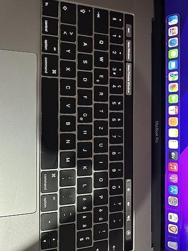 apple macbook pro 16: Çoox Təcili Sabah üçün pul lazımdır Elan sabaha kimidir Qiymətdə — 2