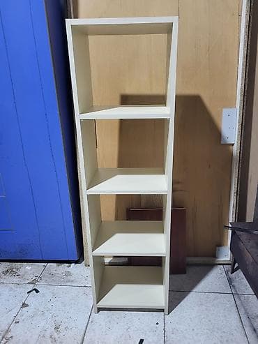 divar polkalari: Yeni, Kitab rəfi, Düz — 3