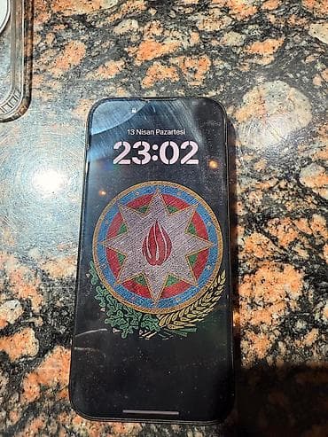 ayfon 9: IPhone 15 Pro — 1