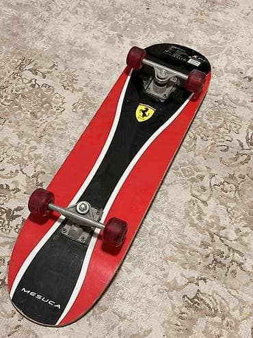 Skateboard – Scuderia Ferrari dizaynlı (MESUCA) - Rəng: qırmızı/qara — 3