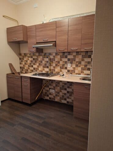 Köhnə tikili: 3 otaqlı, Yeni tikili, 80 kv. m — 10