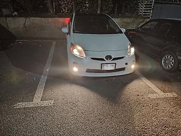 e39 guzgu: Toyota Prius: 1.8 l | 2011 il Hetçbek — 1
