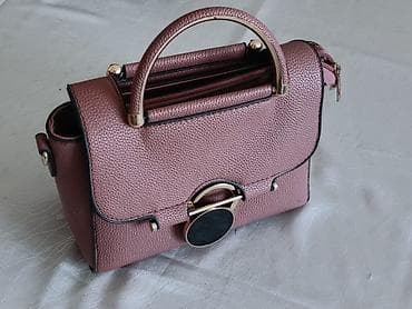 charles keith az: Qadın çantaları seti 1) Ağ zəncirli kiçik çanta - Rəng: ağ - — 1