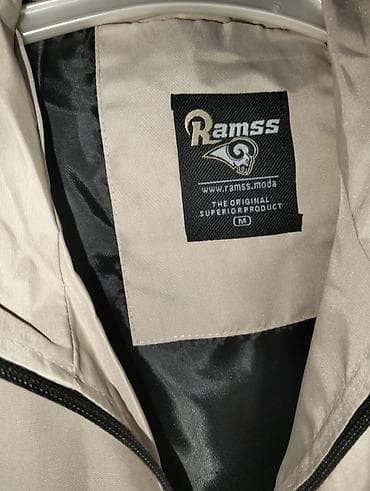 kiraye geyim: Kurtka 30 azn — 2