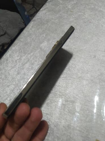 Foto və videokameralar: Salam telefonu qadın işlədib problemsiz yenidən seçilməyən telefondur — 4