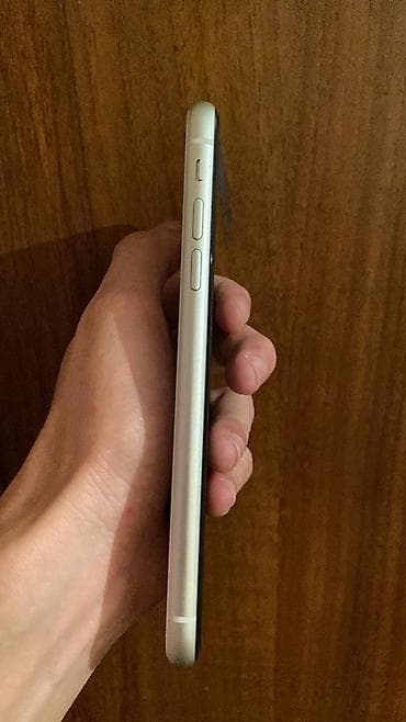 ayfon 12 sekilleri: IPhone 11, Ağ, Face ID — 2