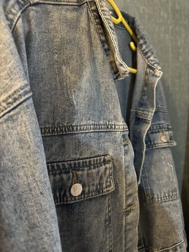 Şortlar: M/L olchu✅ - Kəsim: Klassik “trucker” üslub, rahat və sərbəst oturuş - — 2