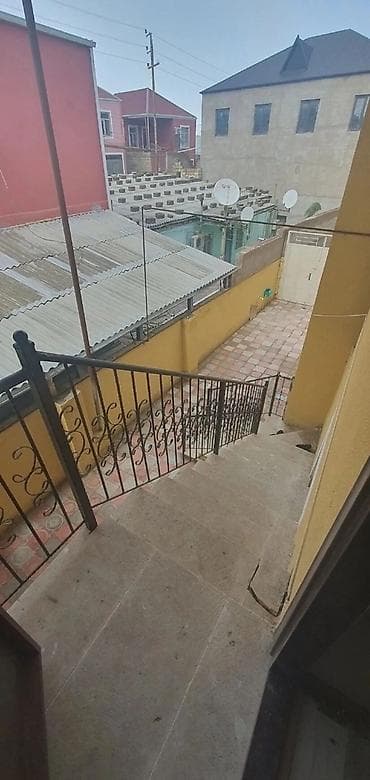 bakıxanovda satılan həyət evləri: 5 otaqlı, 160 kv. m, Yeni təmirli — 9