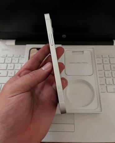 saat kamera: IPhone 12, Ağ, Face ID — 4