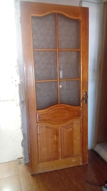 2ci el taxtlar: Məhsul: Taxta otaq qapıları (3 ədəd) olculer 280×80/200×72/200×60 - — 1