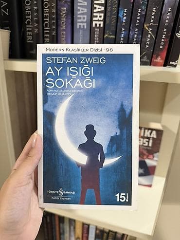 classi: Məhsul: Kitab – “Ay Işığı Sokağı” Müəllif: Stefan Zweig Seriya: Modern — 1