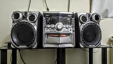 "JVC "Güclü Səs Effektinə malikdi. 2️⃣ Basovikli kalonkası var