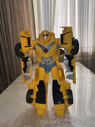 şaxta baba oyuncagi: Sarı rəngli transformasiya olunan oyuncaqlar maşın/robot - 2-si 1-də — 4