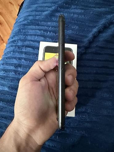 iphone 10 s: IPhone SE 2020, 64 GB, Qara, Barmaq izi — 6