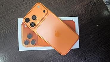 iphone quba: IPhone 17 Pro Max — 4