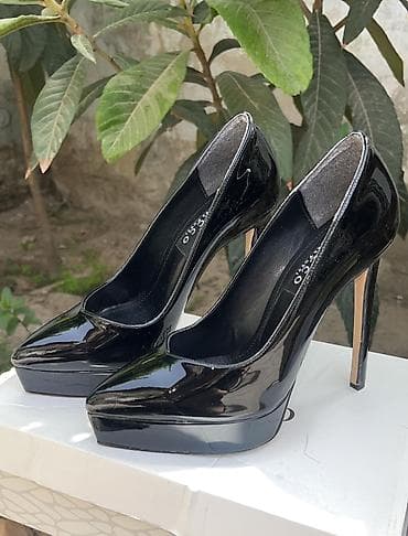 Tuflilər: Tuflilər, Ölçü: 38, rəng - Qara, İşlənmiş — 1