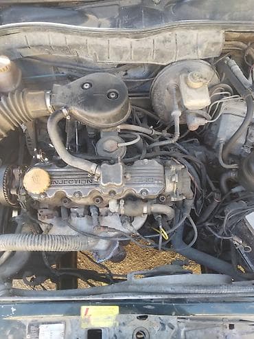 opel starter: Opel Vectra A CDX, sedan/kombi kuzov (5 qapı), tünd yaşıl rəng — 8