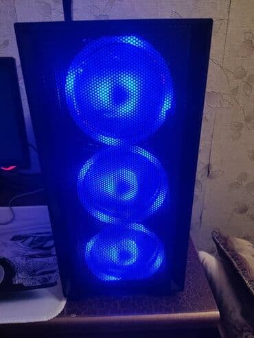 macbook m: Ana kart: X99 CPU (Prosessor): Intel Xeon E5-2680 v4, 14 nüvə / 28 — 2